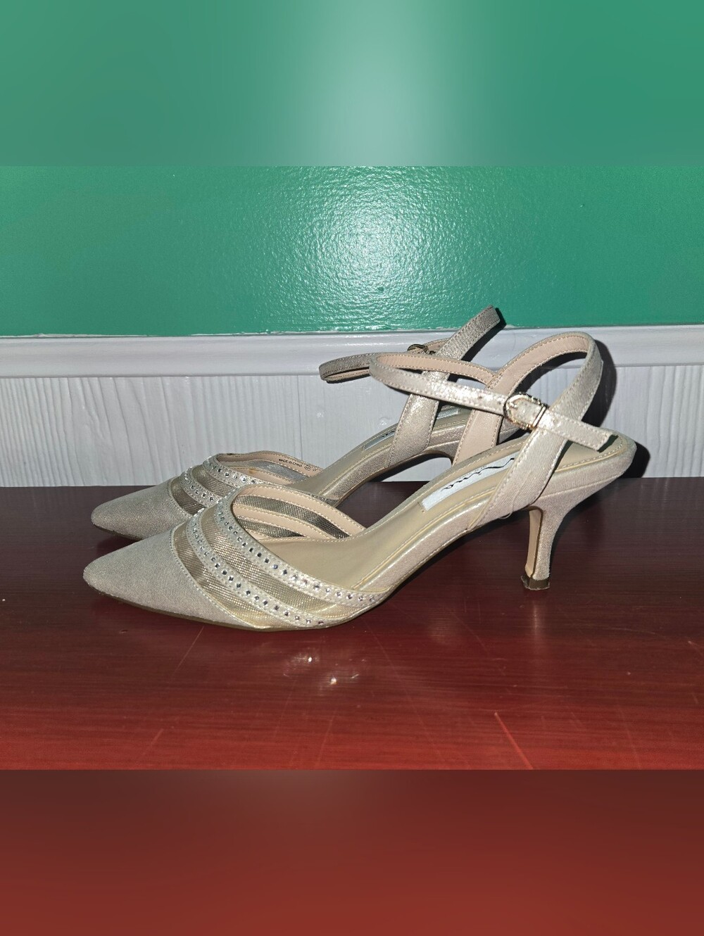 Nina NY Brityn Pointed Toe Slingback Mesh Rhinestone Formal Gold Kitten Heel 7